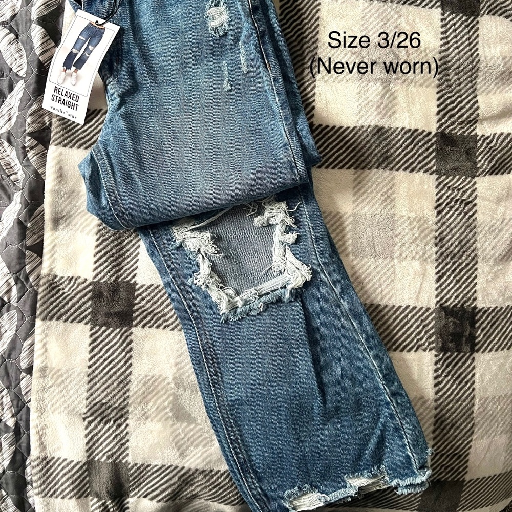 High waisted jeans